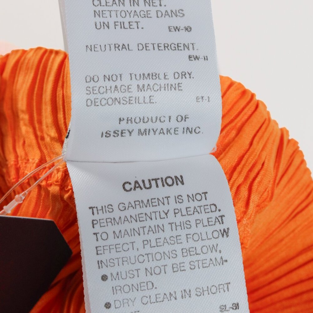 Issey Miyake Archival Diagonal Pleat Skirt - Picture 9 of 9